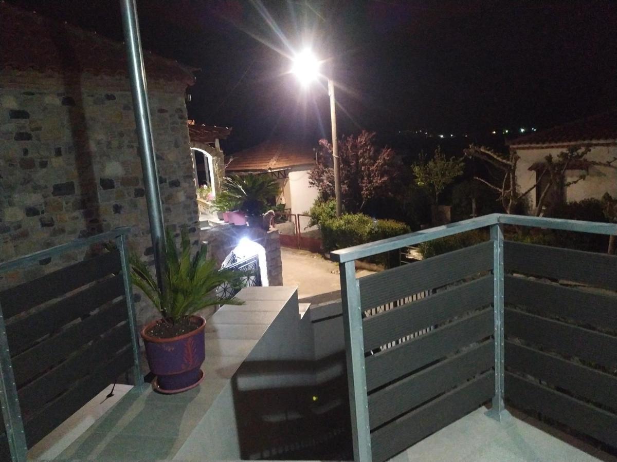 Villa Aelia à Agios Vlasios  Extérieur photo