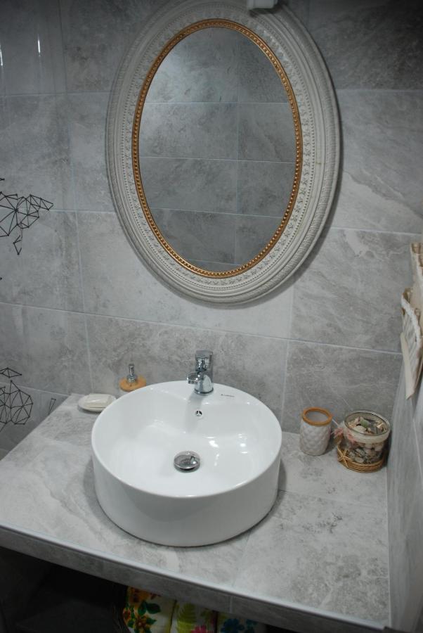 Villa Aelia à Agios Vlasios  Extérieur photo