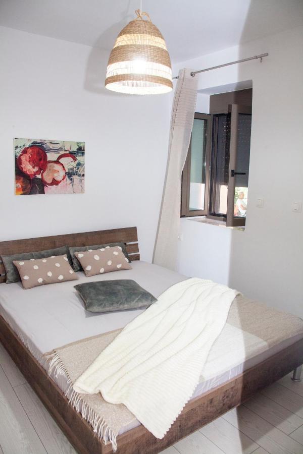 Villa Aelia à Agios Vlasios  Extérieur photo